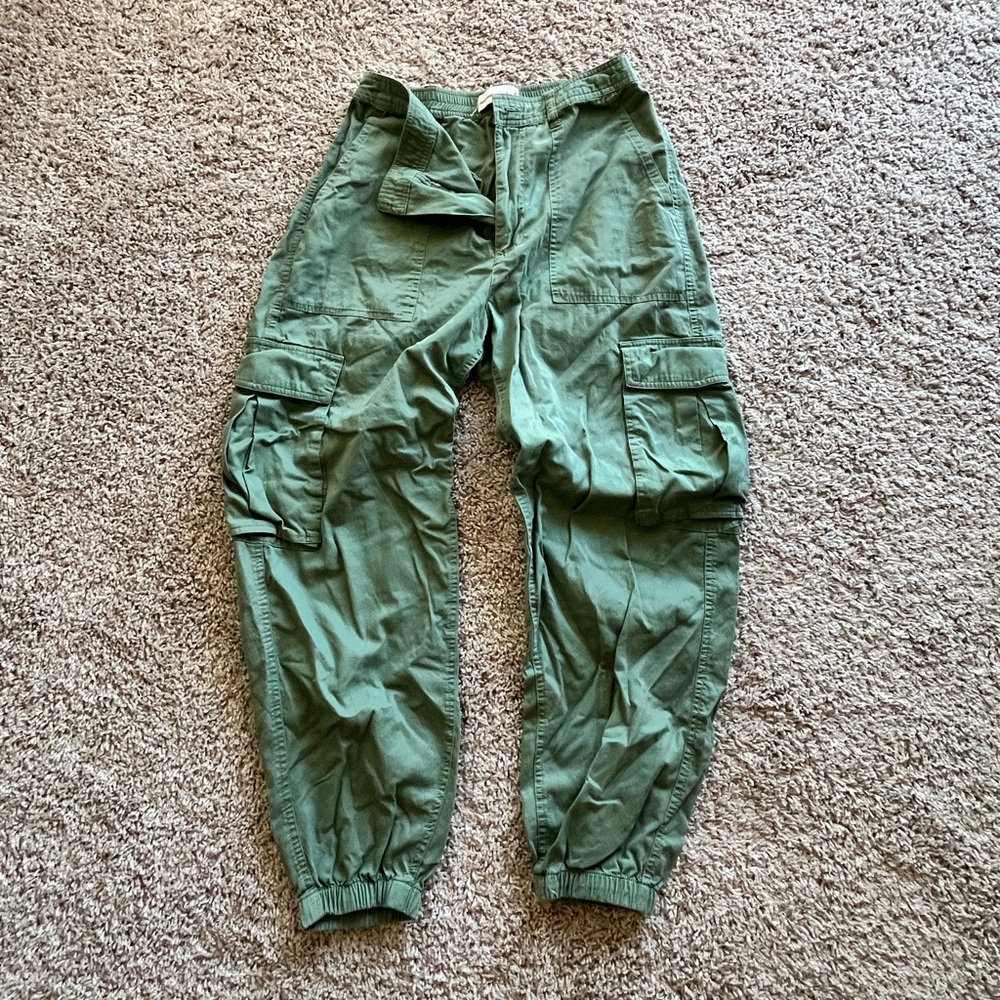 Abercrombie and fitch cargo joggers